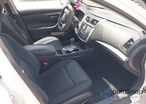 2017 Nissan Altima 2.5 S z USA, uszkodzony, nr VIN 1N4AL3AP7HC476187